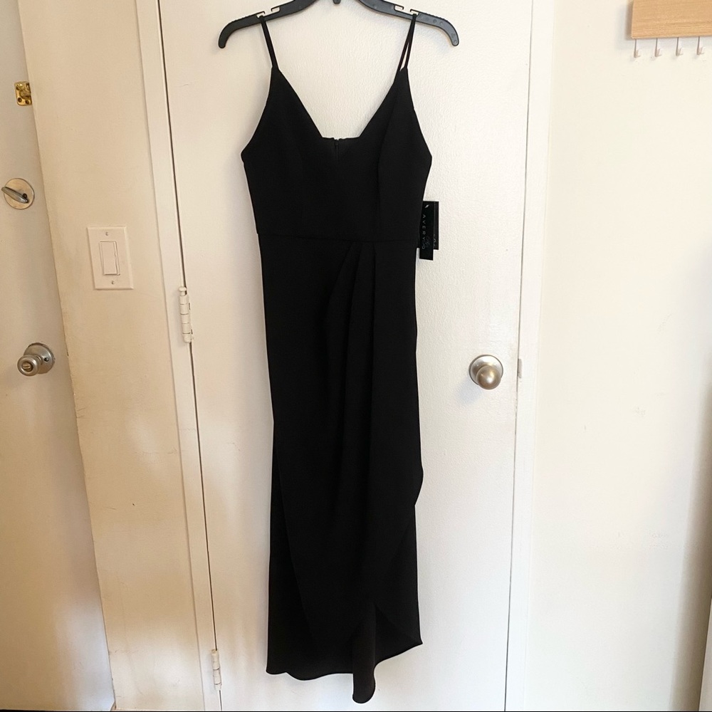 Elegant Black Midi Dress